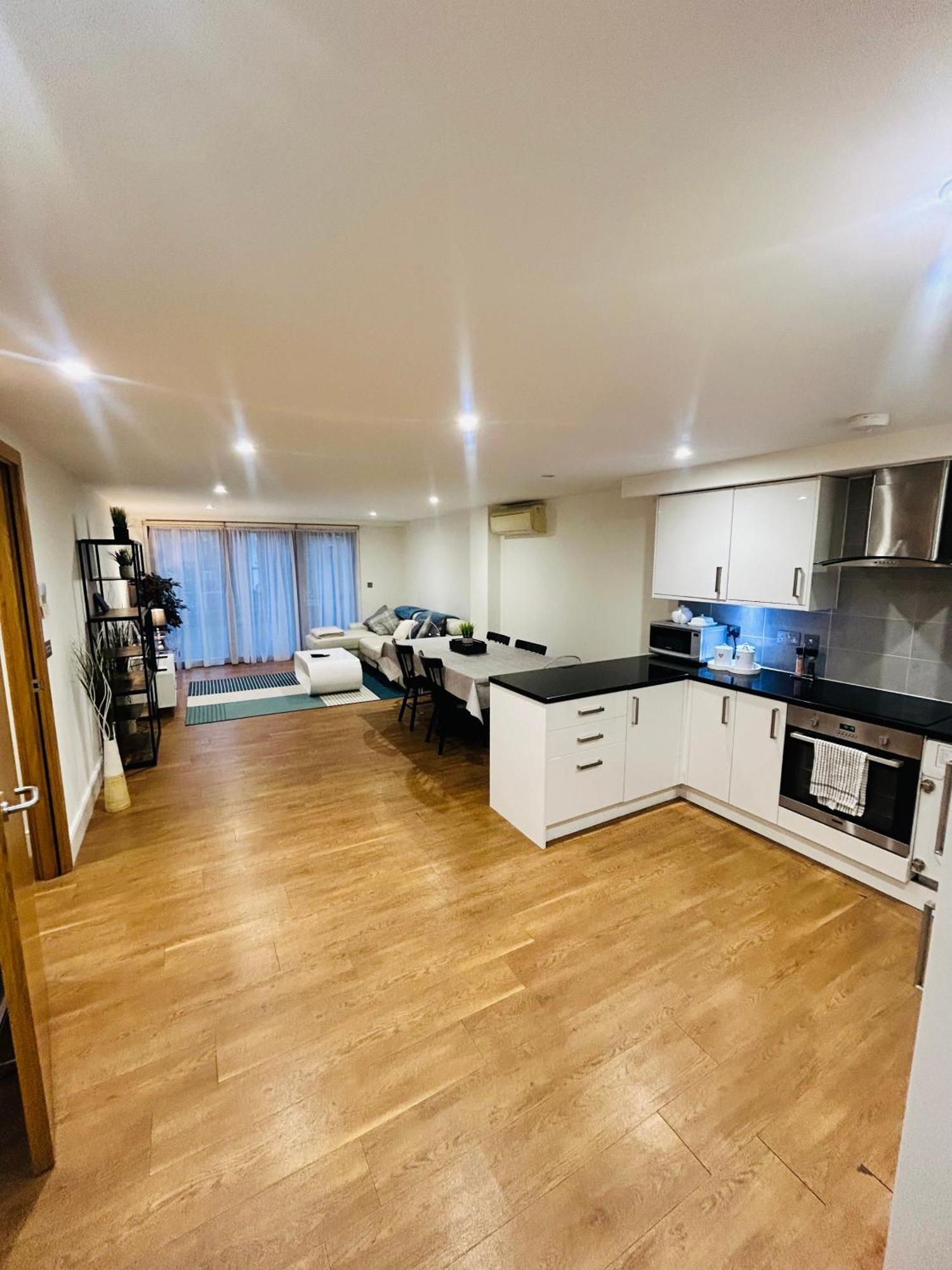 Modern 2 Bed 2 Bath Apartment With Outdoor Space Hyde Park London Exterior foto